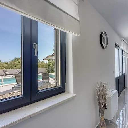 Apartment Luana With Private Pool Poreč Zewnętrze zdjęcie
